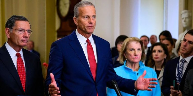 Senate Democrats, Republicans reach deal to reopen government